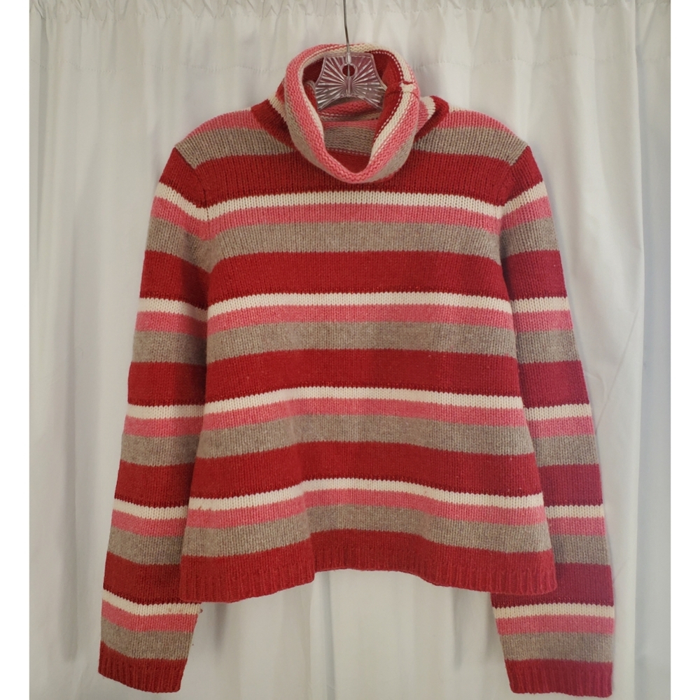 American Eagle lambswool turtleneck sweater